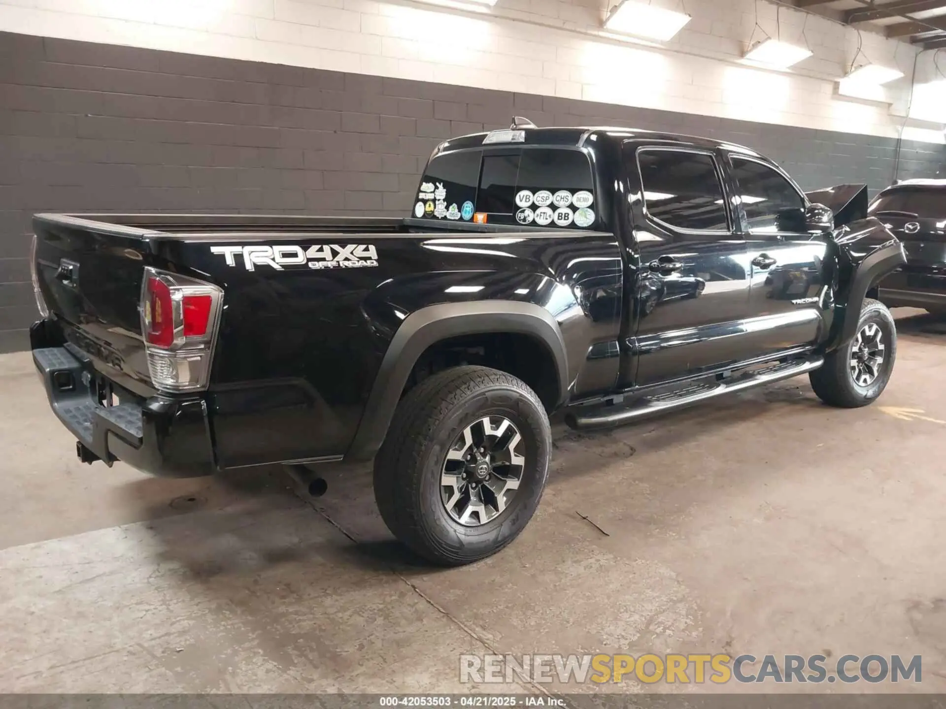 4 fotografías del automóvil dañado 3TMDZ5BN4NM126377 TOYOTA TACOMA 2022