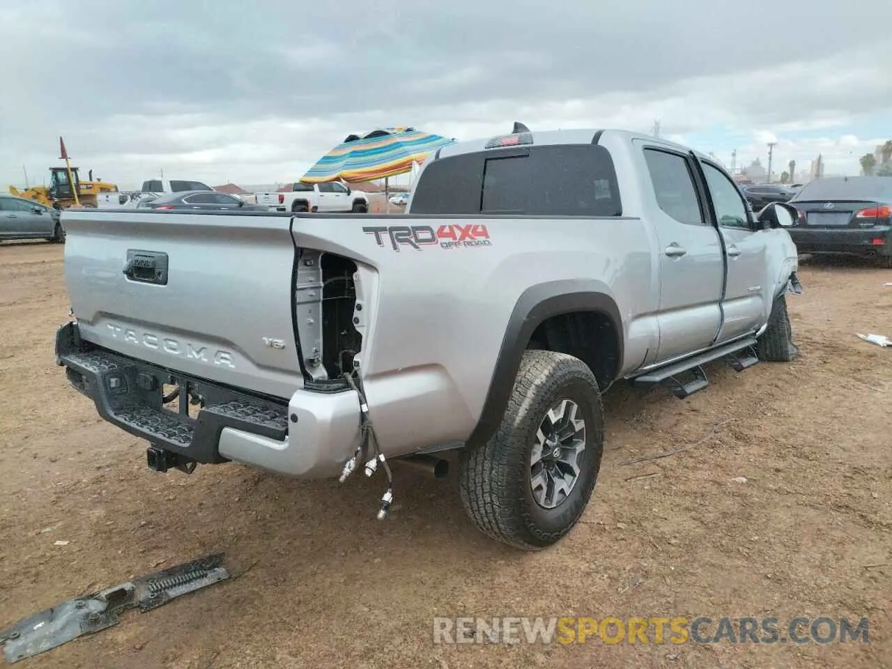 4 fotografías del automóvil dañado 3TMDZ5BN7NM122517 TOYOTA TACOMA 2022