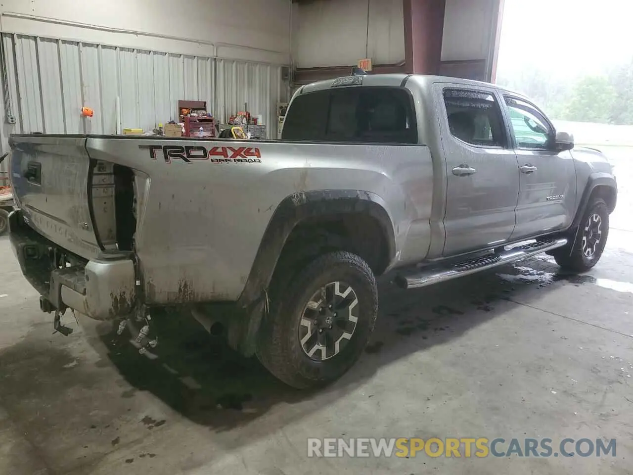 3 fotografías del automóvil dañado 3TMDZ5BN8NM121909 TOYOTA TACOMA 2022