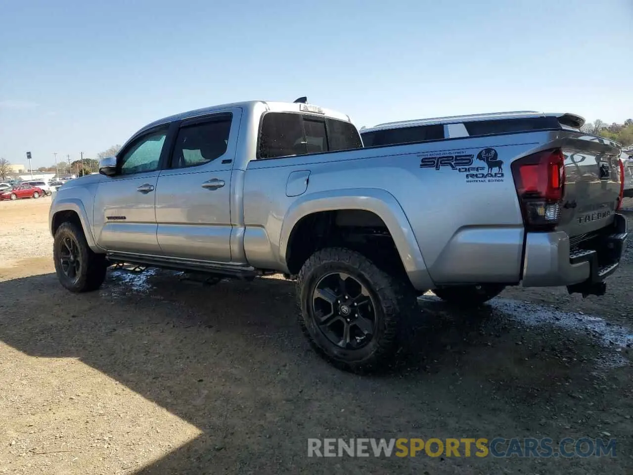 2 fotografías del automóvil dañado 3TMDZ5BN8NM136183 TOYOTA TACOMA 2022