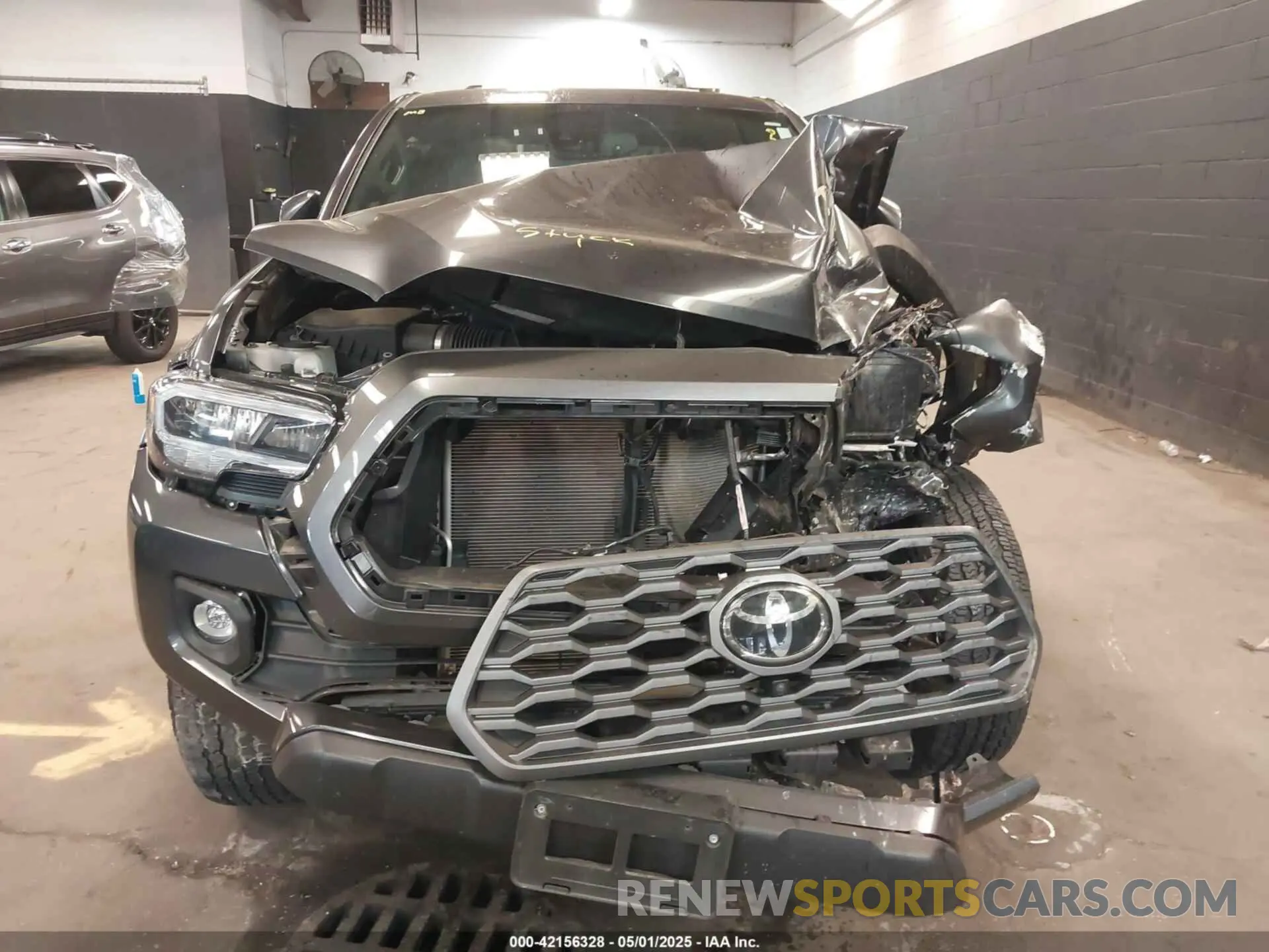 12 fotografías del automóvil dañado 3TMDZ5BN8NM138936 TOYOTA TACOMA 2022