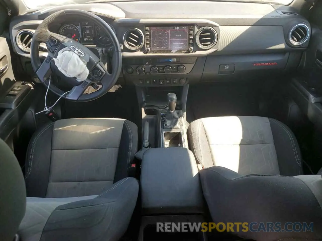 8 fotografías del automóvil dañado 3TMDZ5BNXNM131387 TOYOTA TACOMA 2022