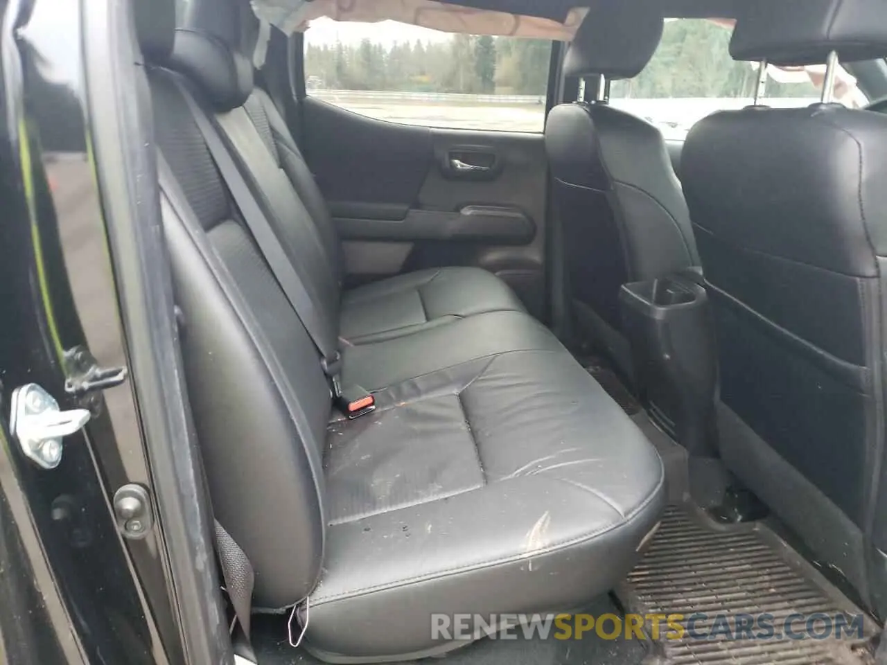 10 fotografías del automóvil dañado 3TMDZ5BNXNM132636 TOYOTA TACOMA 2022