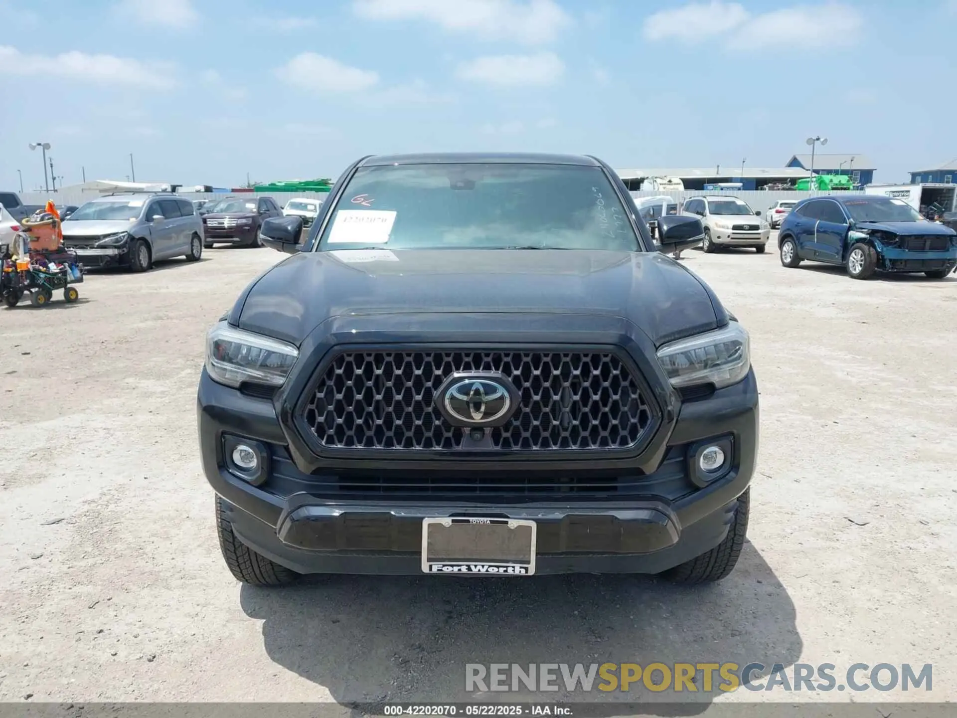 12 fotografías del automóvil dañado 3TMEZ5CN0NM173523 TOYOTA TACOMA 2022