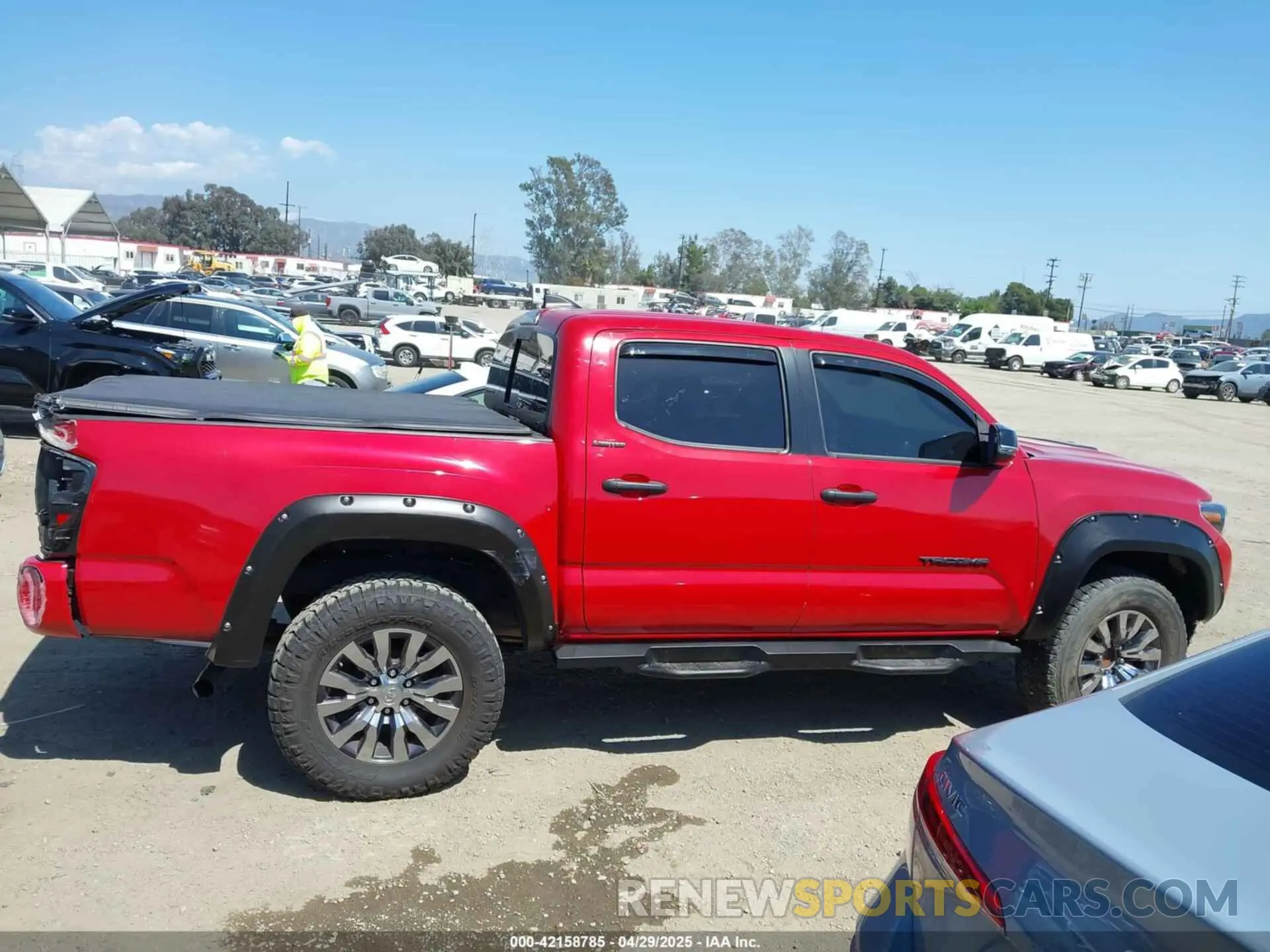 13 fotografías del automóvil dañado 3TMEZ5CNXNM173075 TOYOTA TACOMA 2022