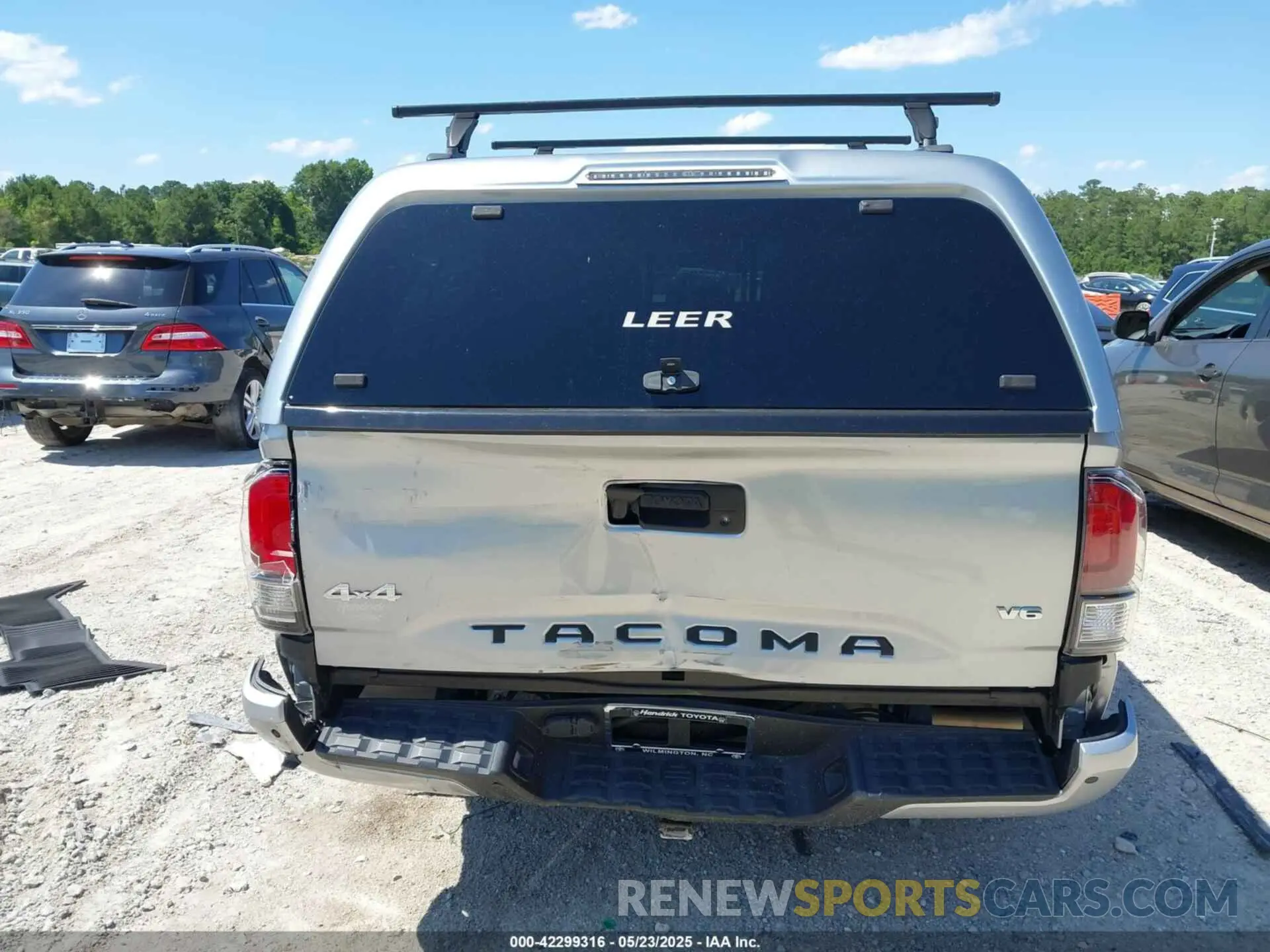 16 fotografías del automóvil dañado 3TMGZ5AN1NM521518 TOYOTA TACOMA 2022