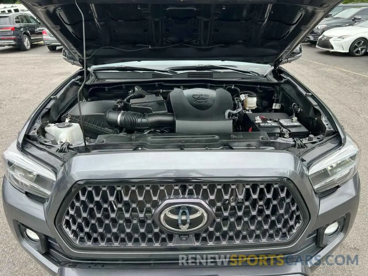 8 fotografías del automóvil dañado 3TMGZ5AN7NM458988 TOYOTA TACOMA 2022