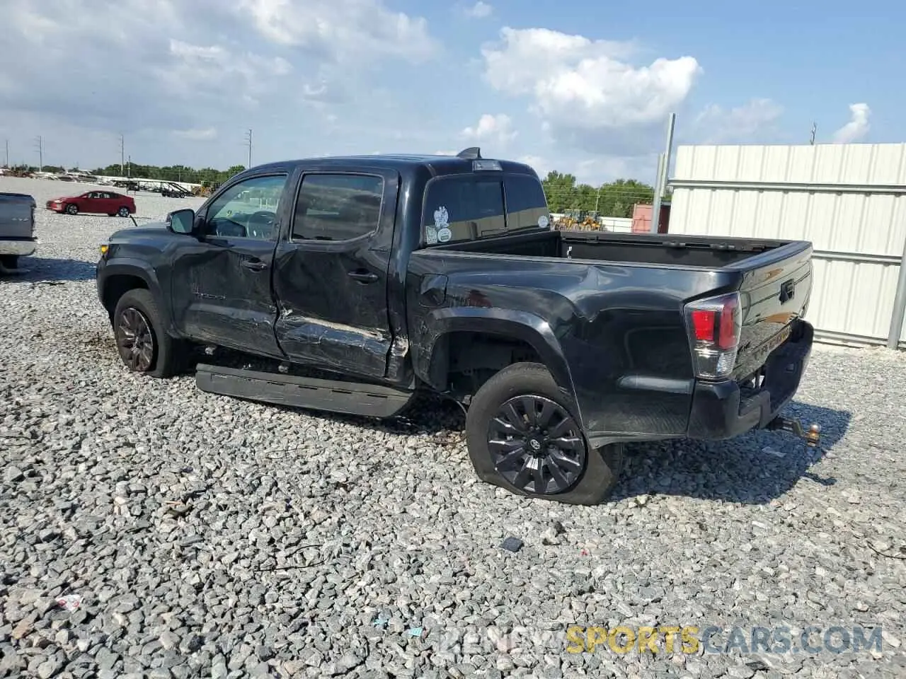 2 fotografías del automóvil dañado 3TMGZ5AN8NM506451 TOYOTA TACOMA 2022