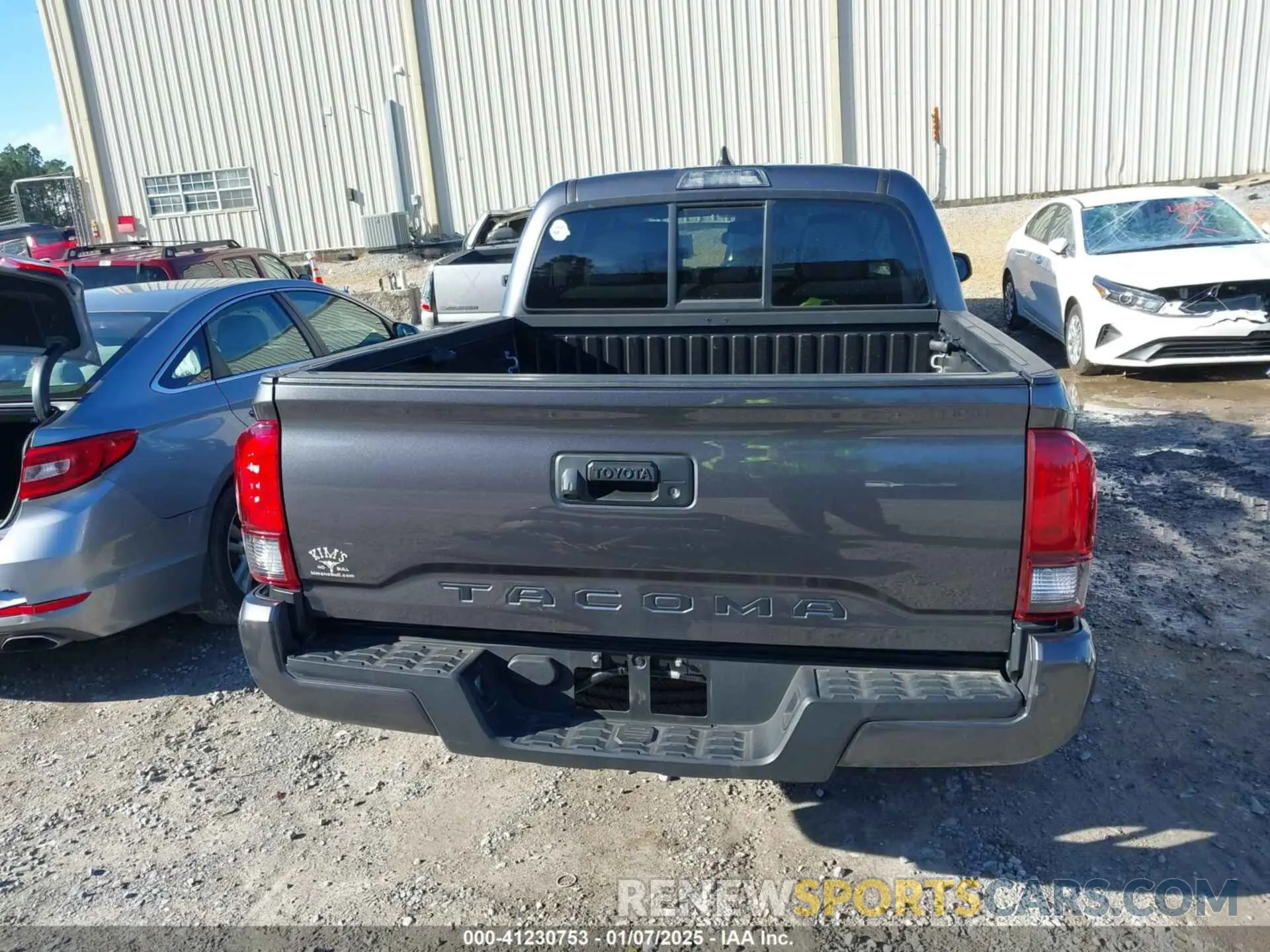 17 fotografías del automóvil dañado 3TYAX5GN1NT034178 TOYOTA TACOMA 2022