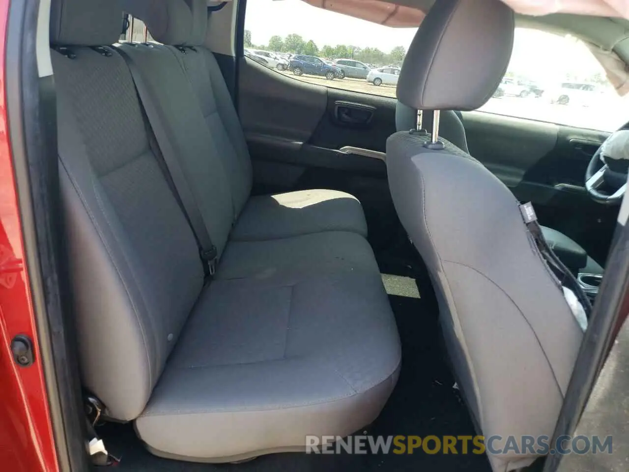 10 fotografías del automóvil dañado 3TYAX5GN2NT041995 TOYOTA TACOMA 2022