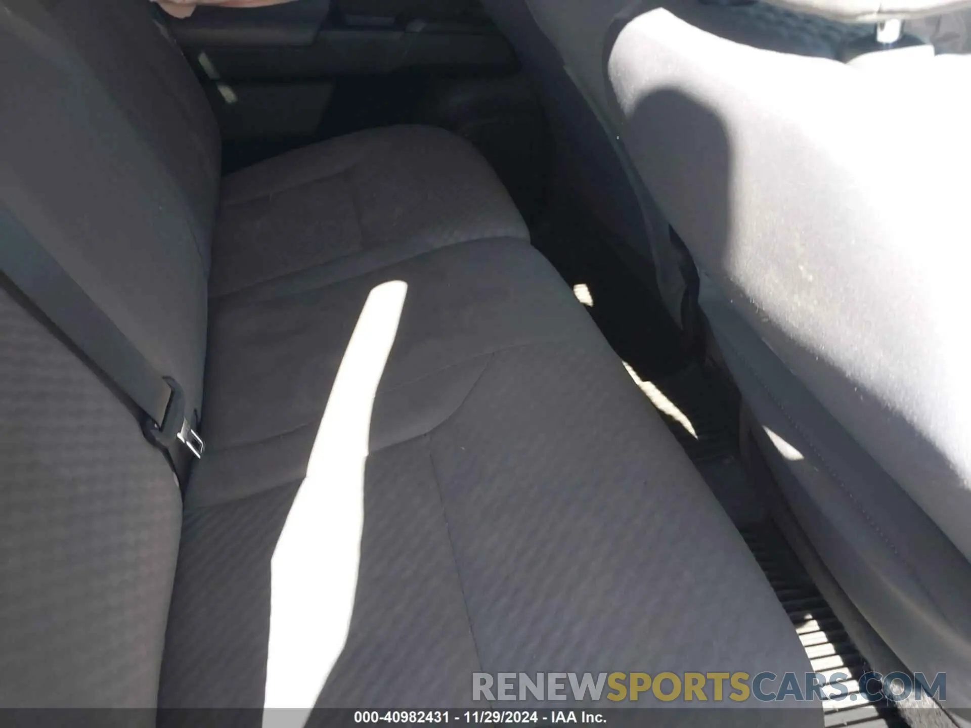 8 fotografías del automóvil dañado 3TYAX5GN3NT036515 TOYOTA TACOMA 2022