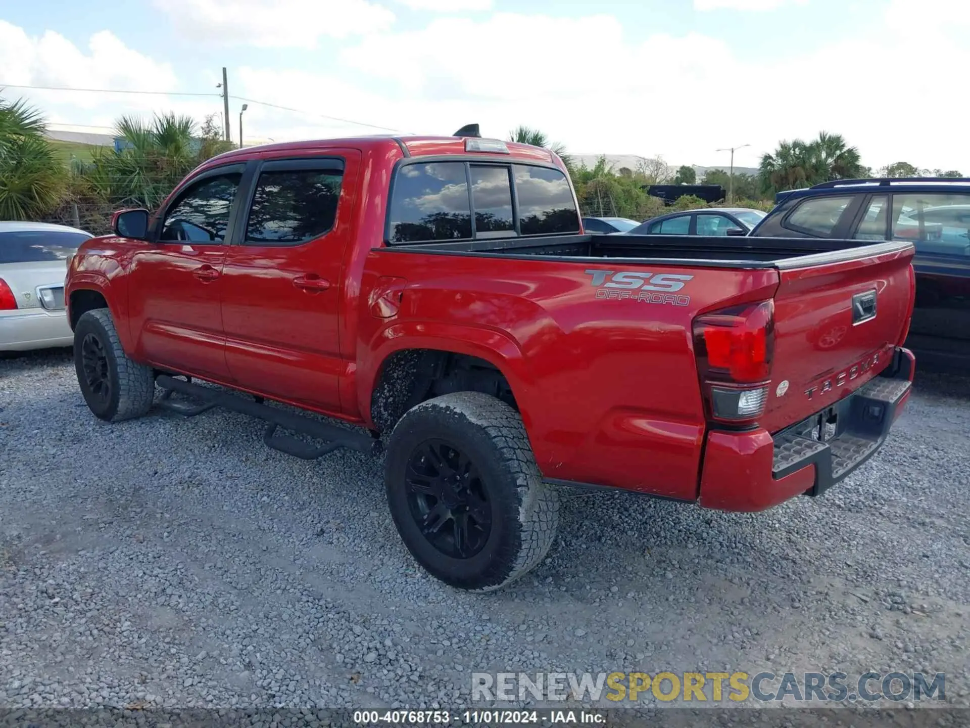 3 fotografías del automóvil dañado 3TYAX5GN3NT045179 TOYOTA TACOMA 2022