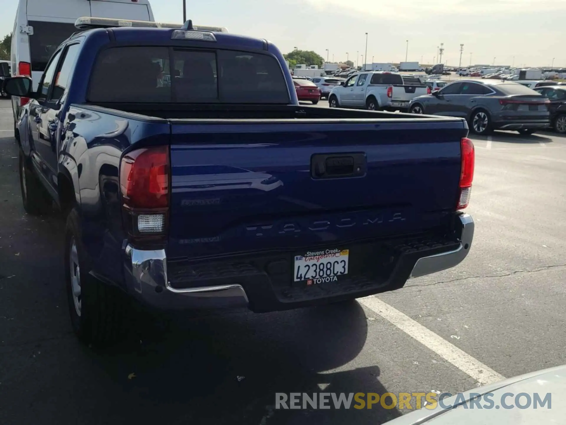 9 fotografías del automóvil dañado 3TYAX5GN3NT054495 TOYOTA TACOMA 2022