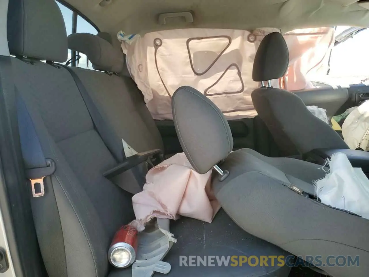 11 fotografías del automóvil dañado 3TYAX5GN4NT040556 TOYOTA TACOMA 2022