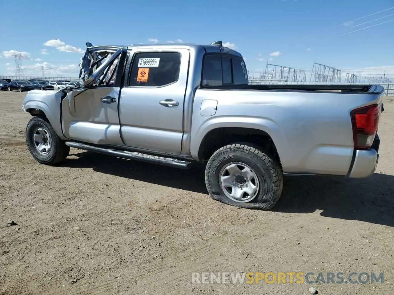 2 fotografías del automóvil dañado 3TYAX5GN4NT040556 TOYOTA TACOMA 2022