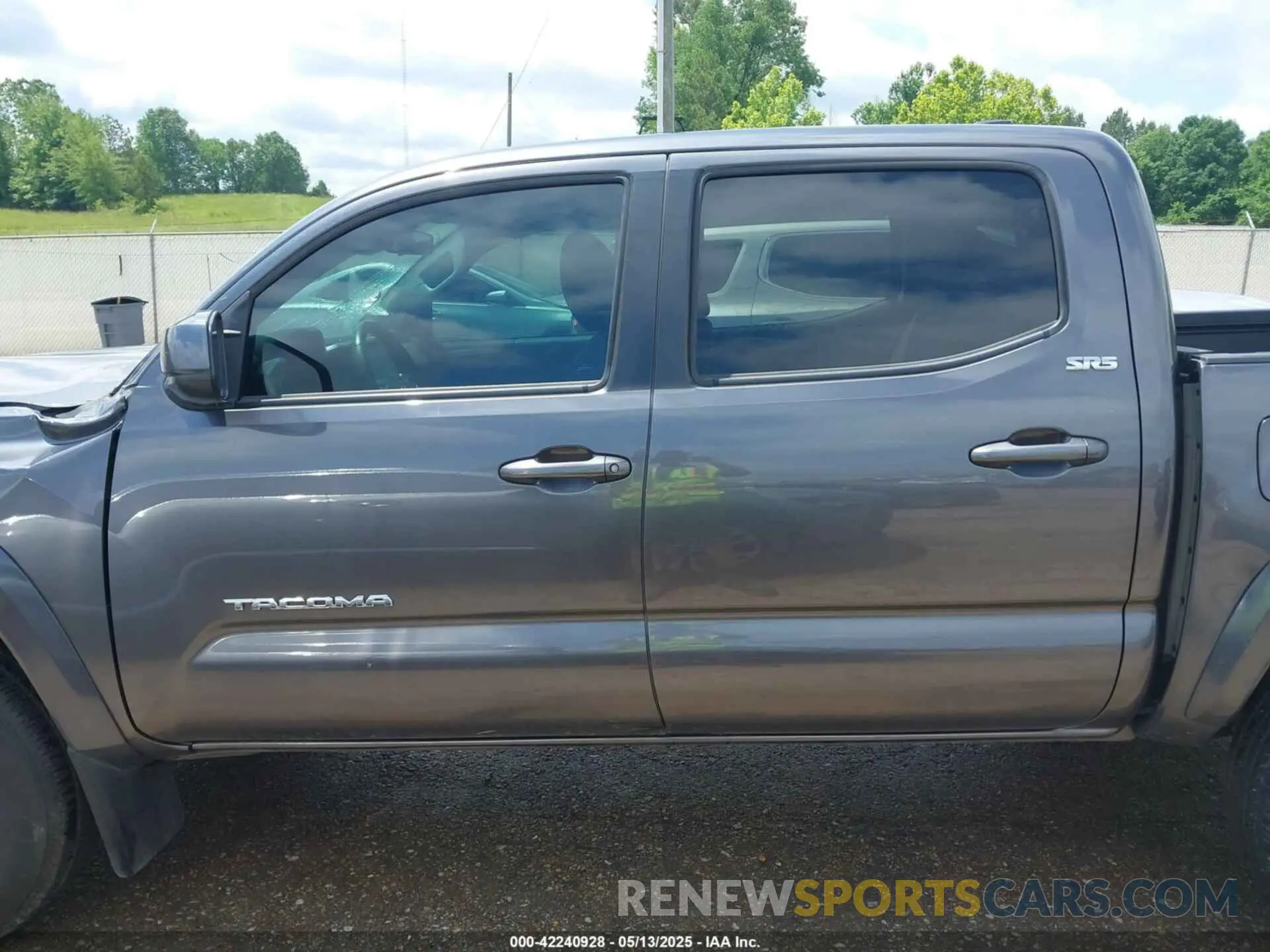14 fotografías del automóvil dañado 3TYAX5GN4NT041089 TOYOTA TACOMA 2022