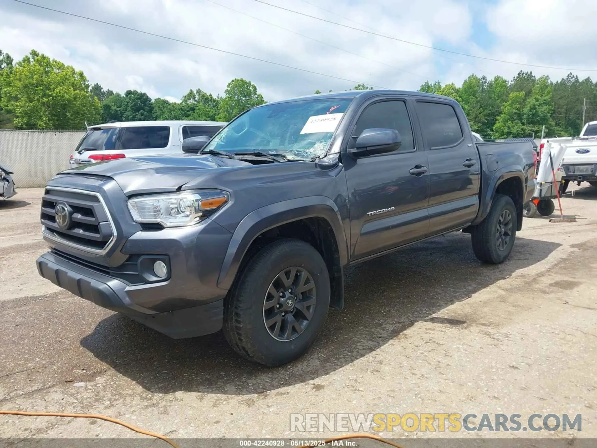 2 fotografías del automóvil dañado 3TYAX5GN4NT041089 TOYOTA TACOMA 2022