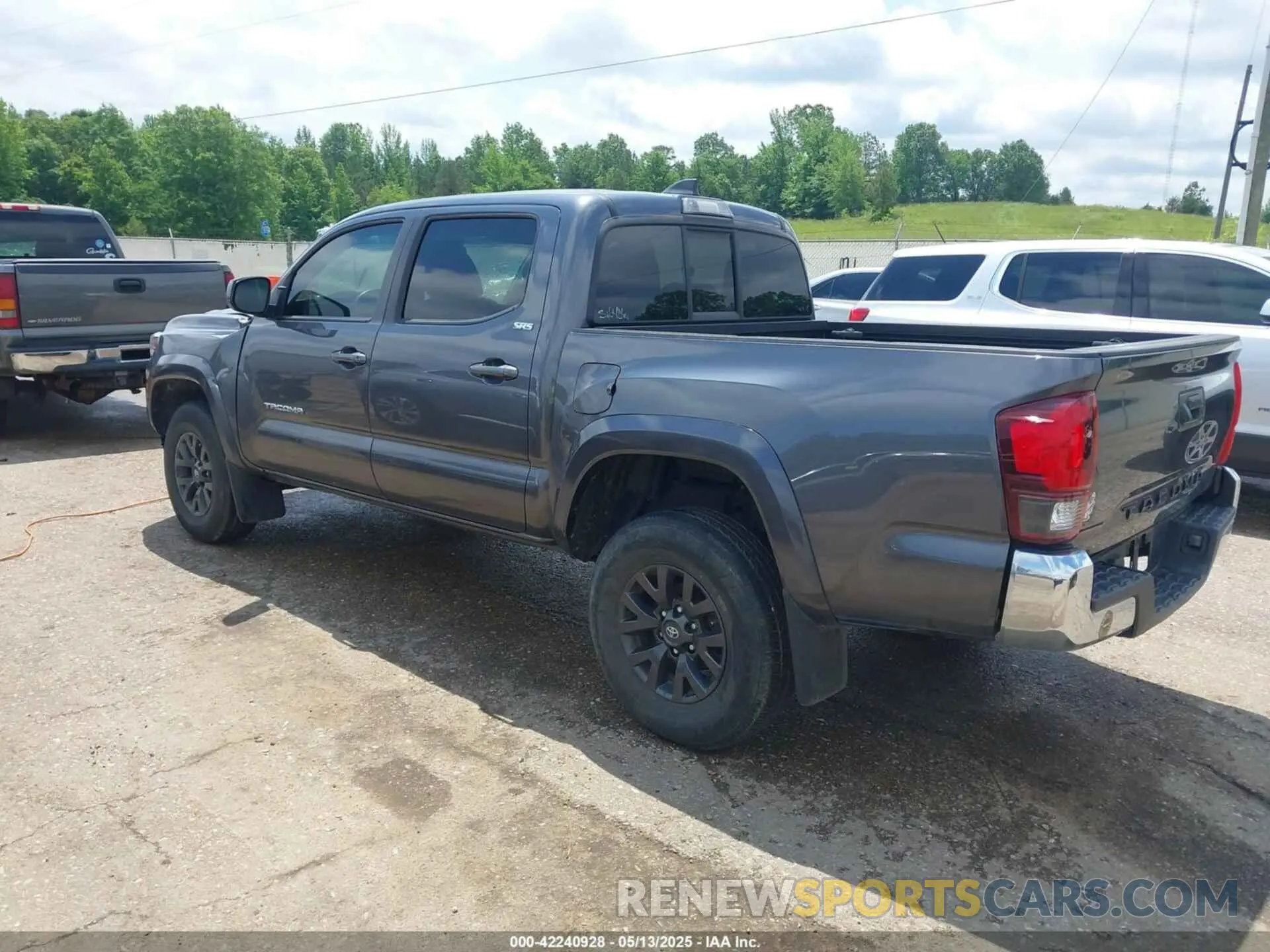 3 fotografías del automóvil dañado 3TYAX5GN4NT041089 TOYOTA TACOMA 2022