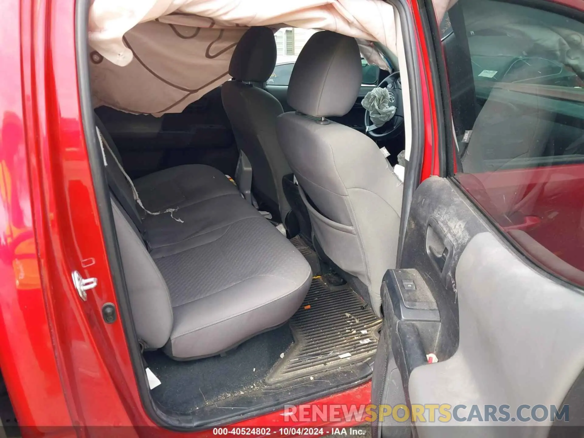 8 fotografías del automóvil dañado 3TYAX5GN4NT048625 TOYOTA TACOMA 2022