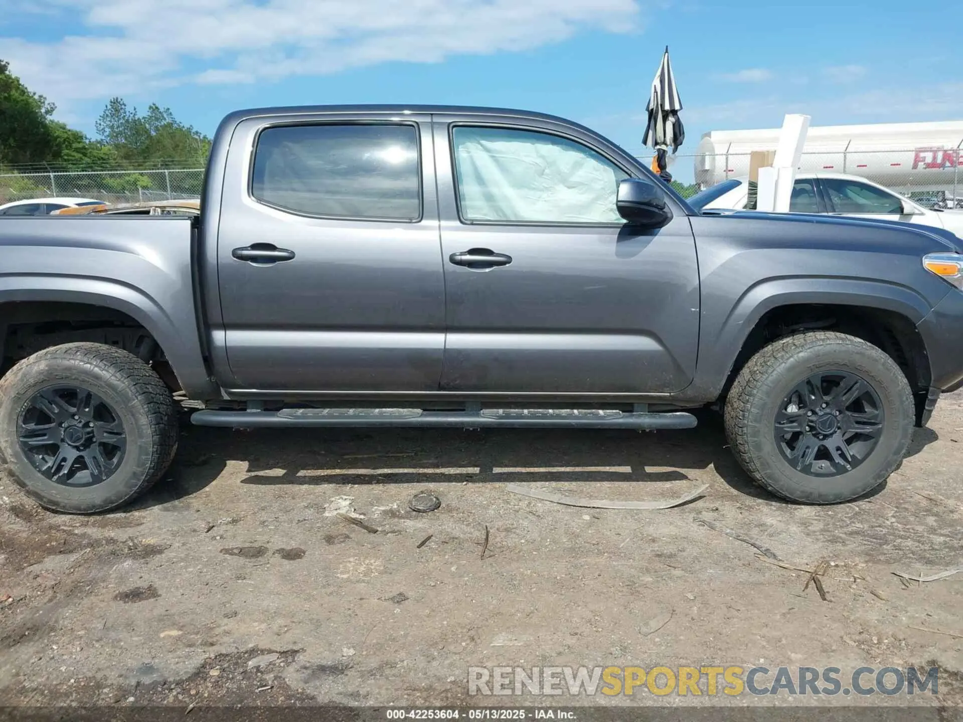 13 fotografías del automóvil dañado 3TYAX5GN5NT046897 TOYOTA TACOMA 2022
