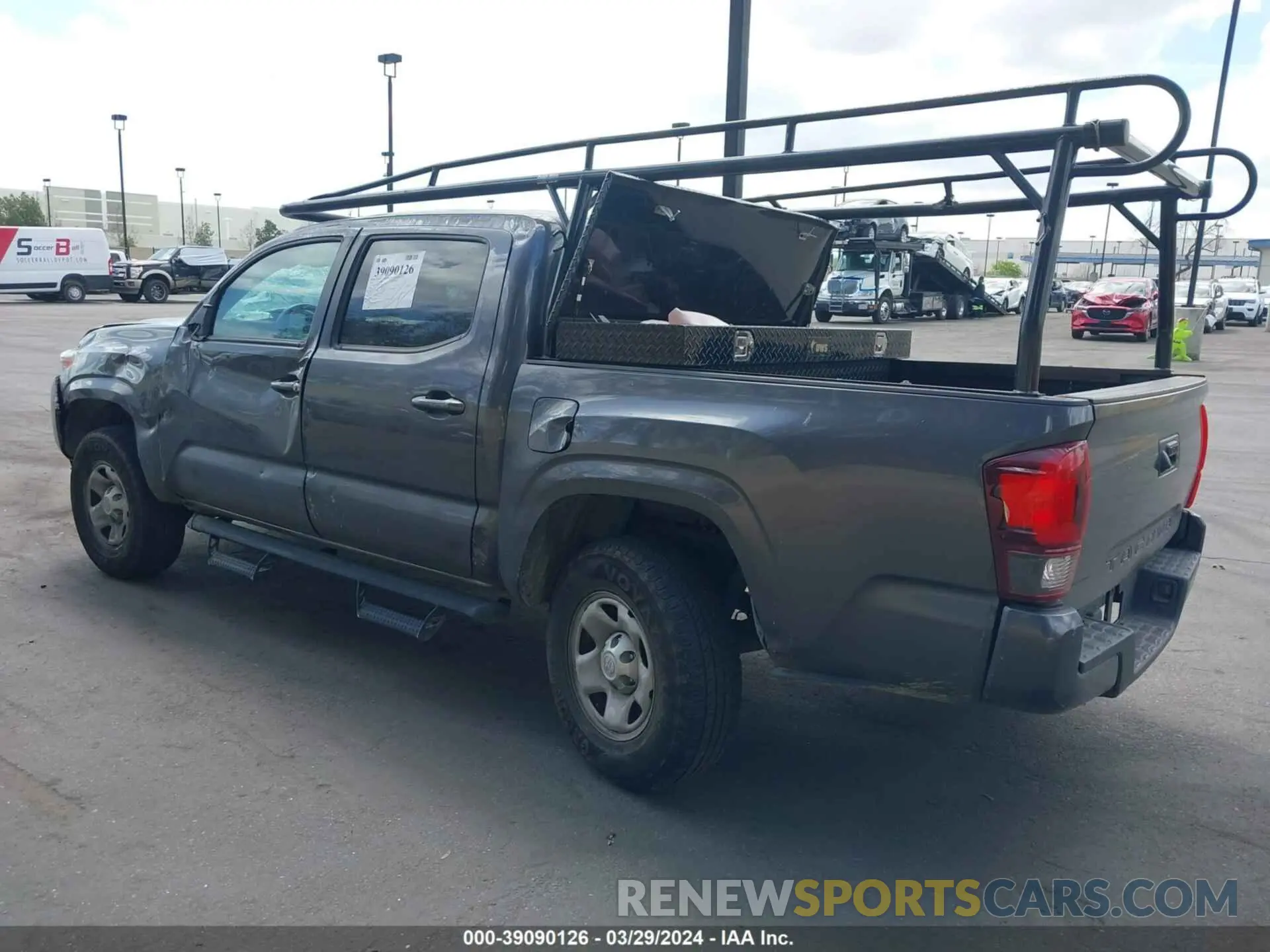 3 fotografías del automóvil dañado 3TYAX5GN6NT037495 TOYOTA TACOMA 2022