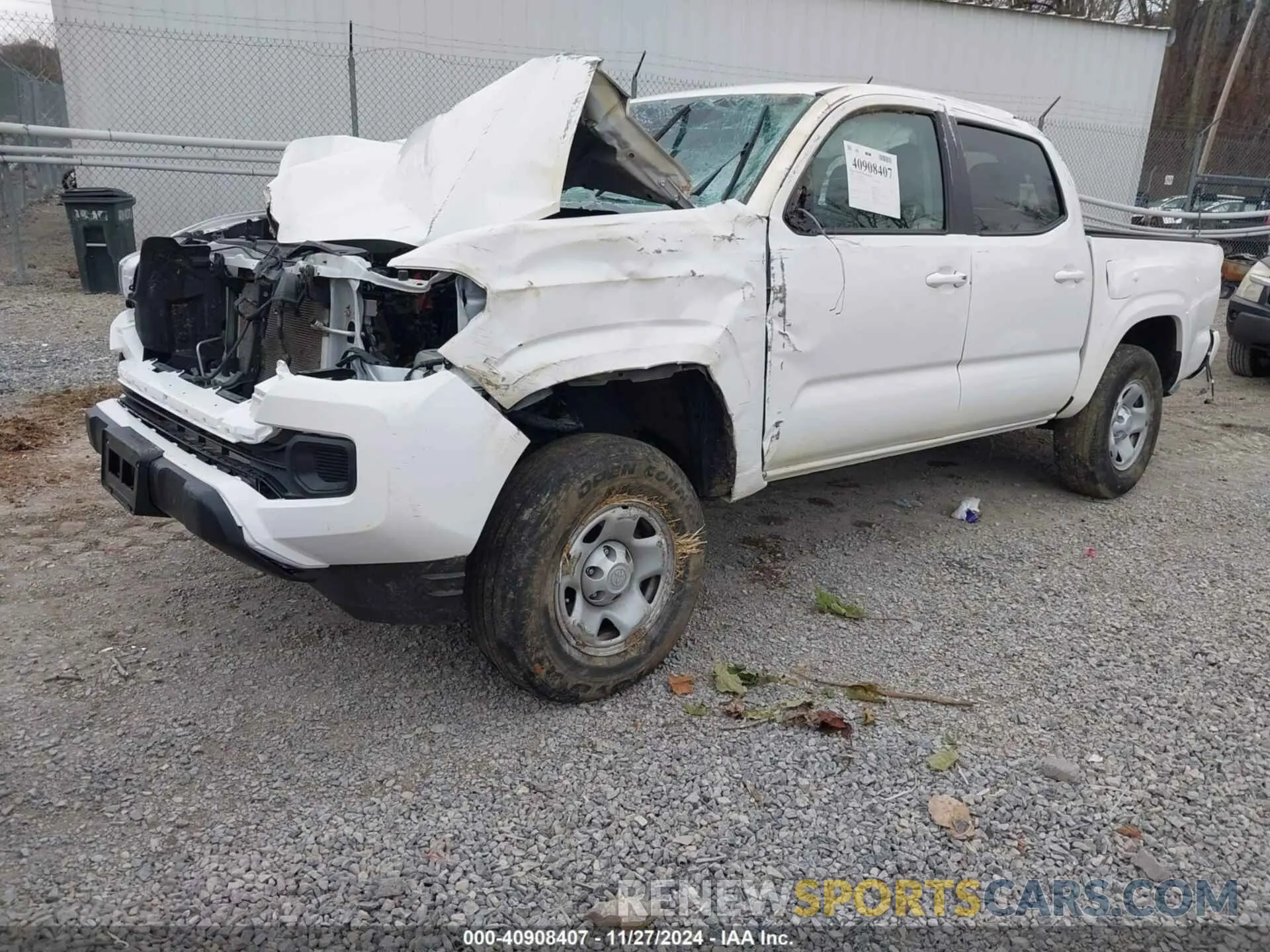2 fotografías del automóvil dañado 3TYAX5GN6NT045032 TOYOTA TACOMA 2022