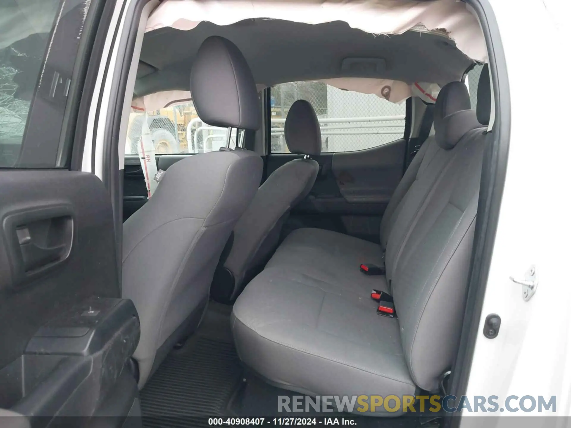 8 fotografías del automóvil dañado 3TYAX5GN6NT045032 TOYOTA TACOMA 2022