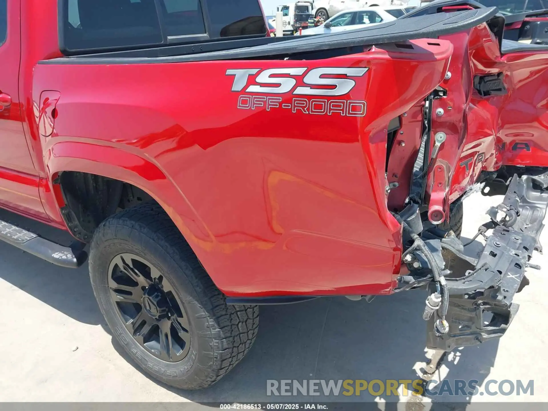 21 fotografías del automóvil dañado 3TYAX5GN6NT060646 TOYOTA TACOMA 2022