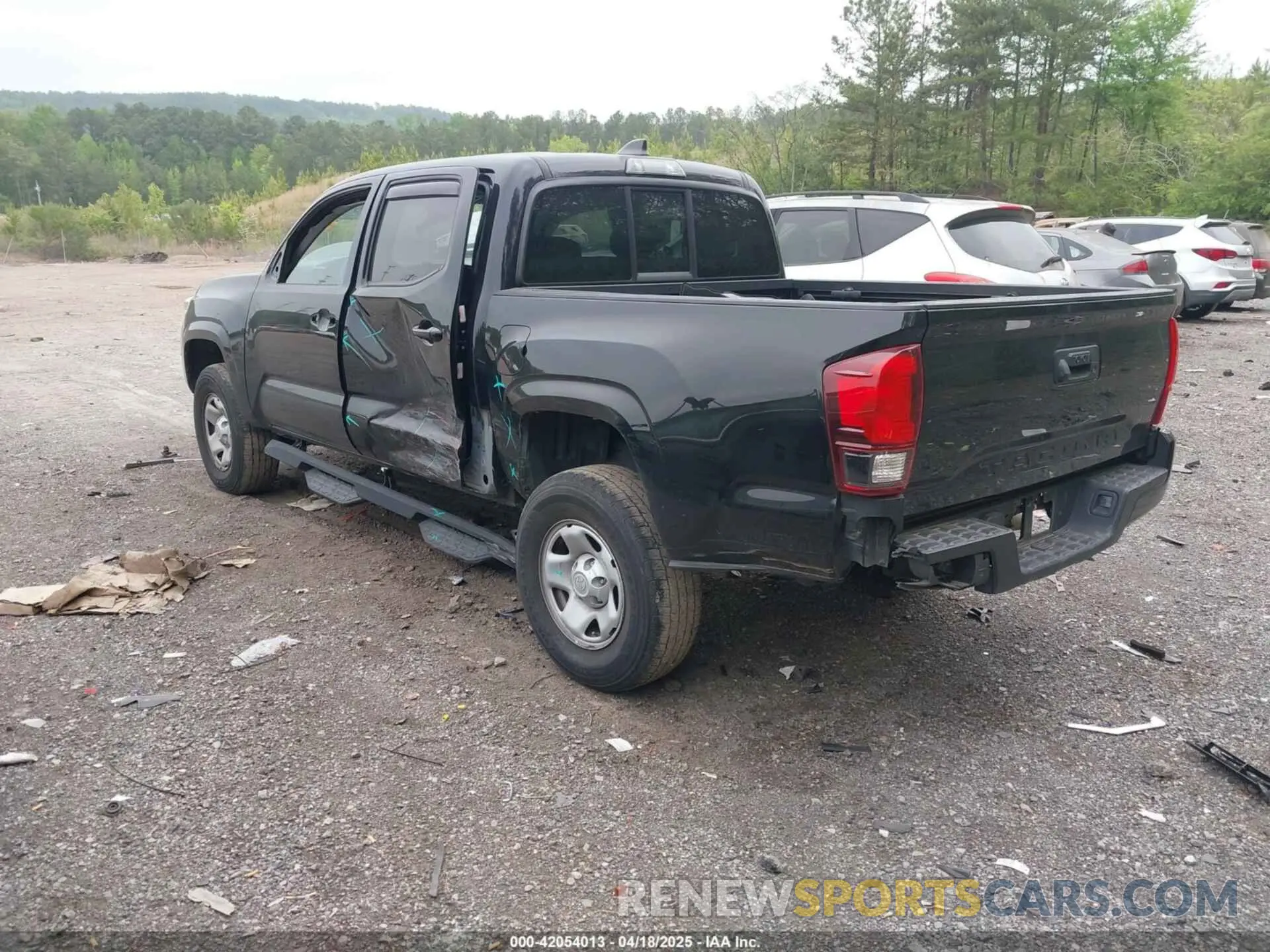 3 fotografías del automóvil dañado 3TYAX5GN7NT057190 TOYOTA TACOMA 2022