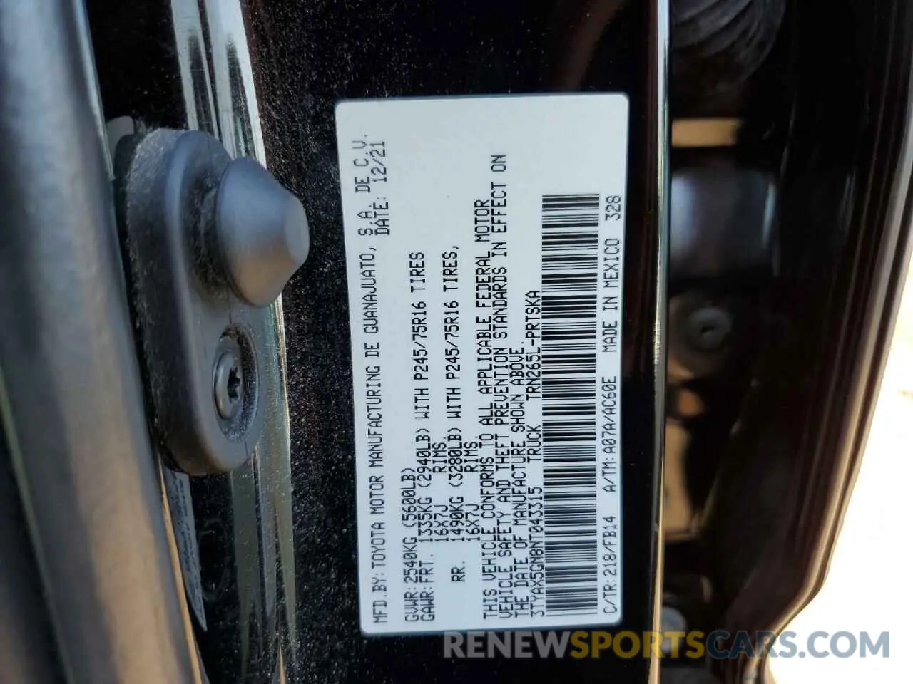 10 fotografías del automóvil dañado 3TYAX5GN8NT043315 TOYOTA TACOMA 2022