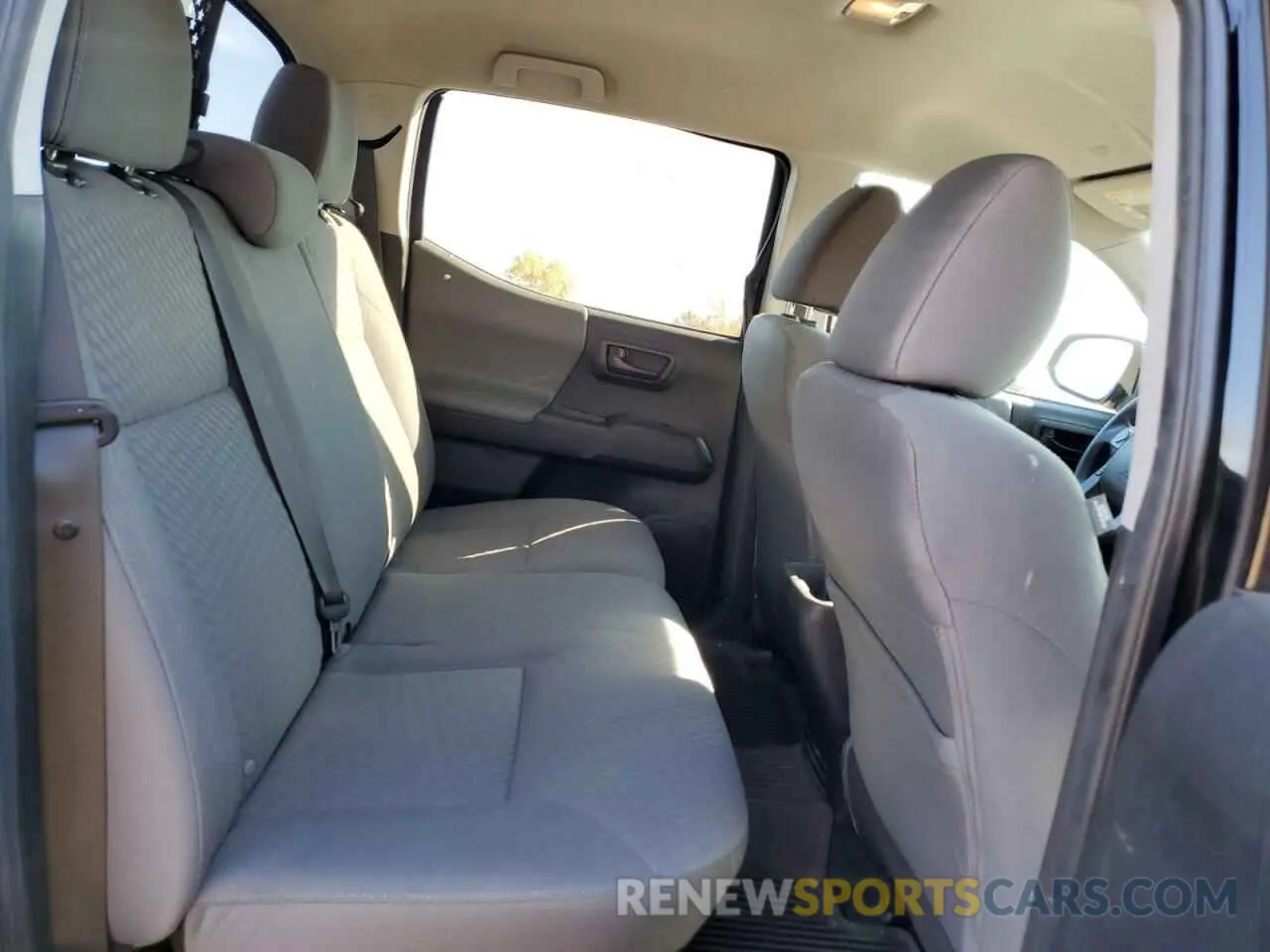 6 fotografías del automóvil dañado 3TYAX5GN8NT043315 TOYOTA TACOMA 2022