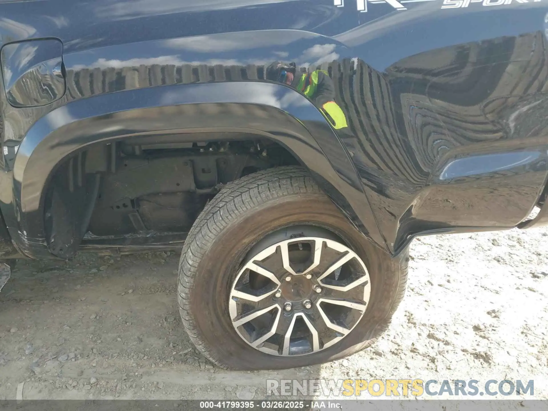 6 fotografías del automóvil dañado 3TYCZ5AN0NT066728 TOYOTA TACOMA 2022