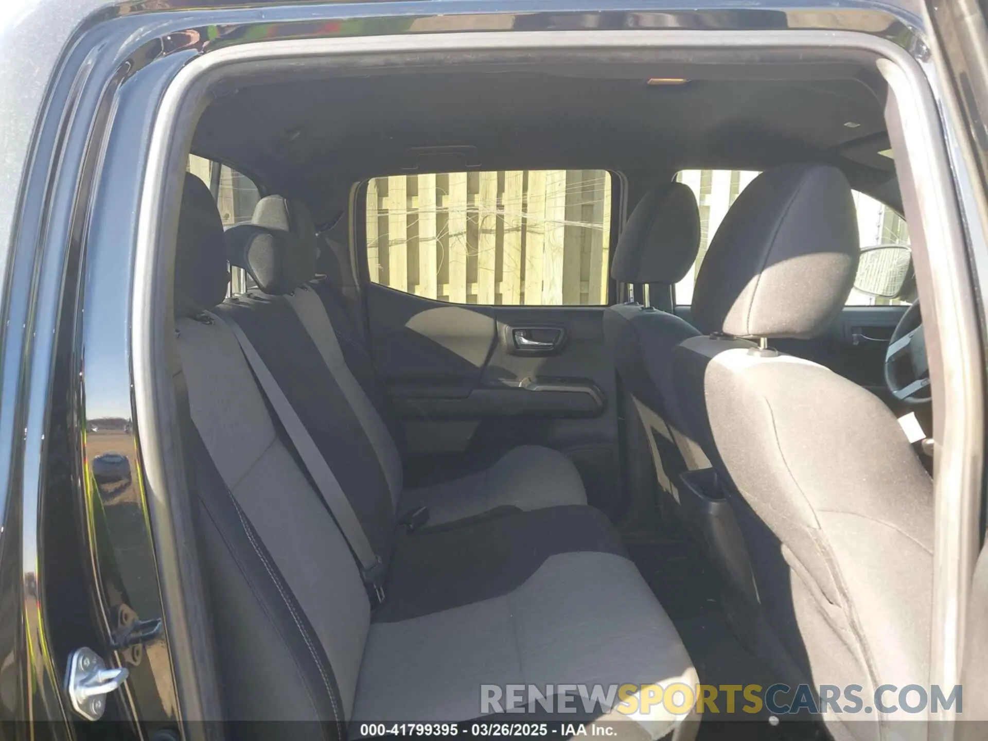 8 fotografías del automóvil dañado 3TYCZ5AN0NT066728 TOYOTA TACOMA 2022