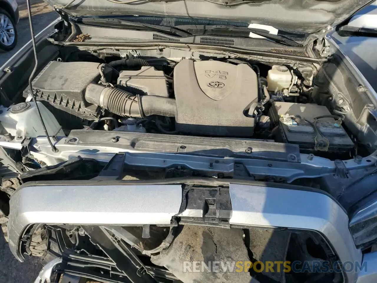 11 fotografías del automóvil dañado 3TYCZ5AN0NT077471 TOYOTA TACOMA 2022