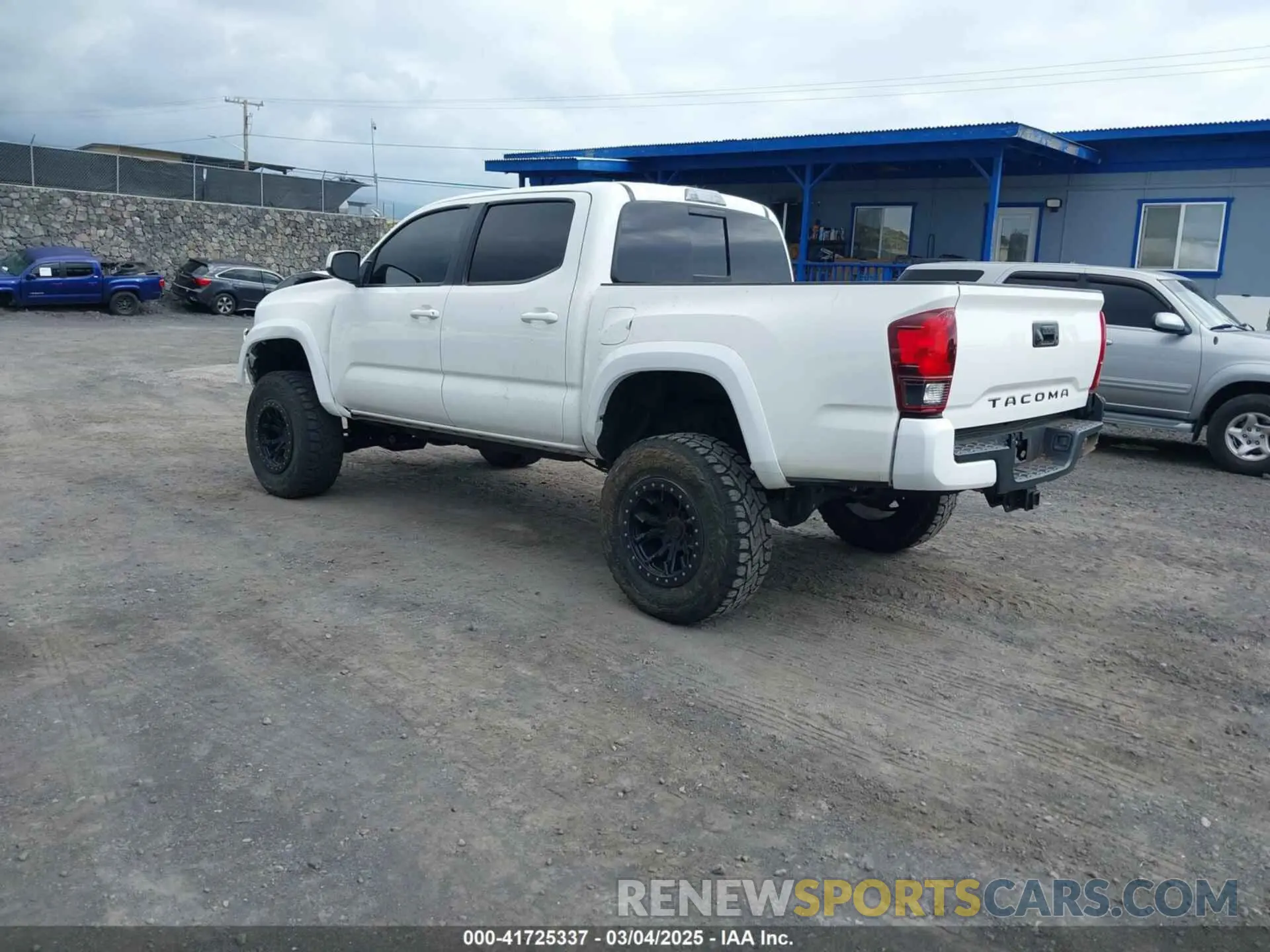 3 fotografías del automóvil dañado 3TYCZ5AN1NT054152 TOYOTA TACOMA 2022