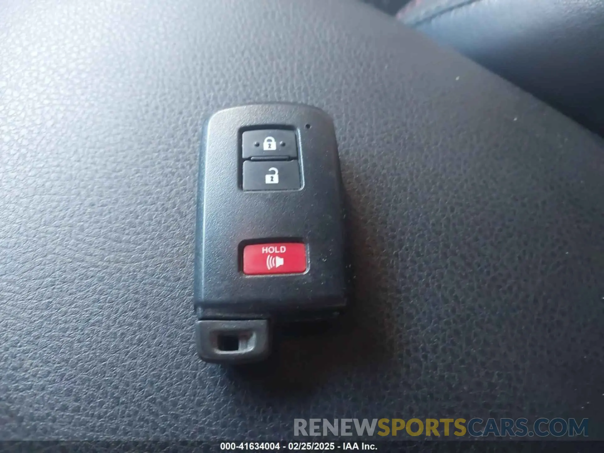 11 fotografías del automóvil dañado 3TYCZ5AN2NT065290 TOYOTA TACOMA 2022