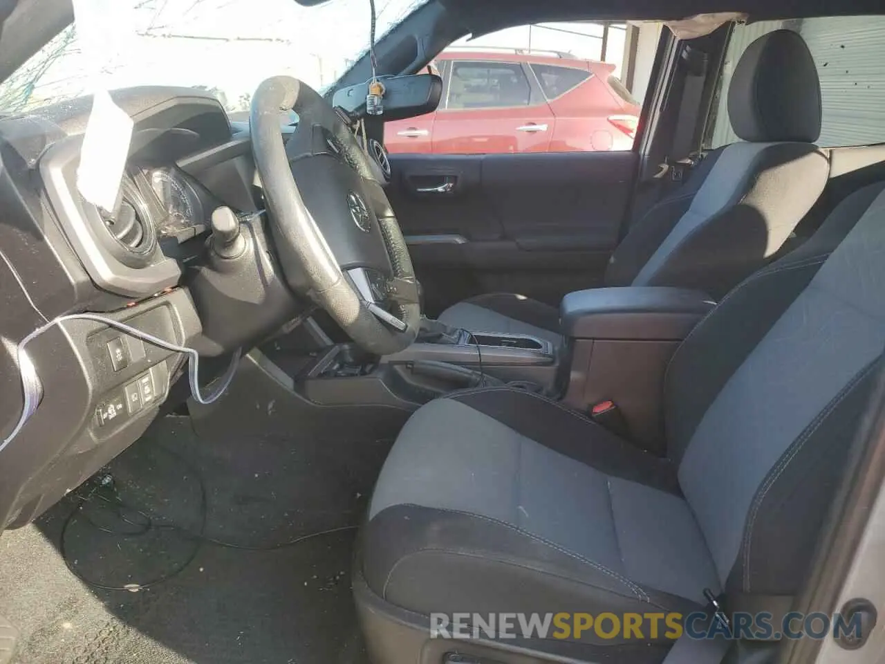 7 fotografías del automóvil dañado 3TYCZ5AN2NT090982 TOYOTA TACOMA 2022