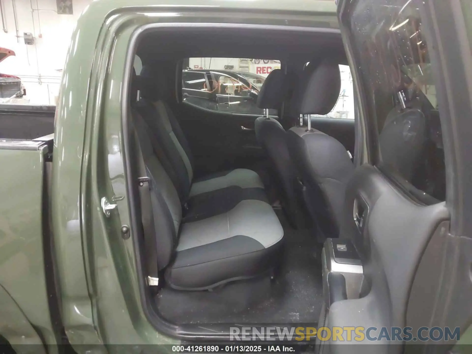 8 fotografías del automóvil dañado 3TYCZ5AN2NT091601 TOYOTA TACOMA 2022