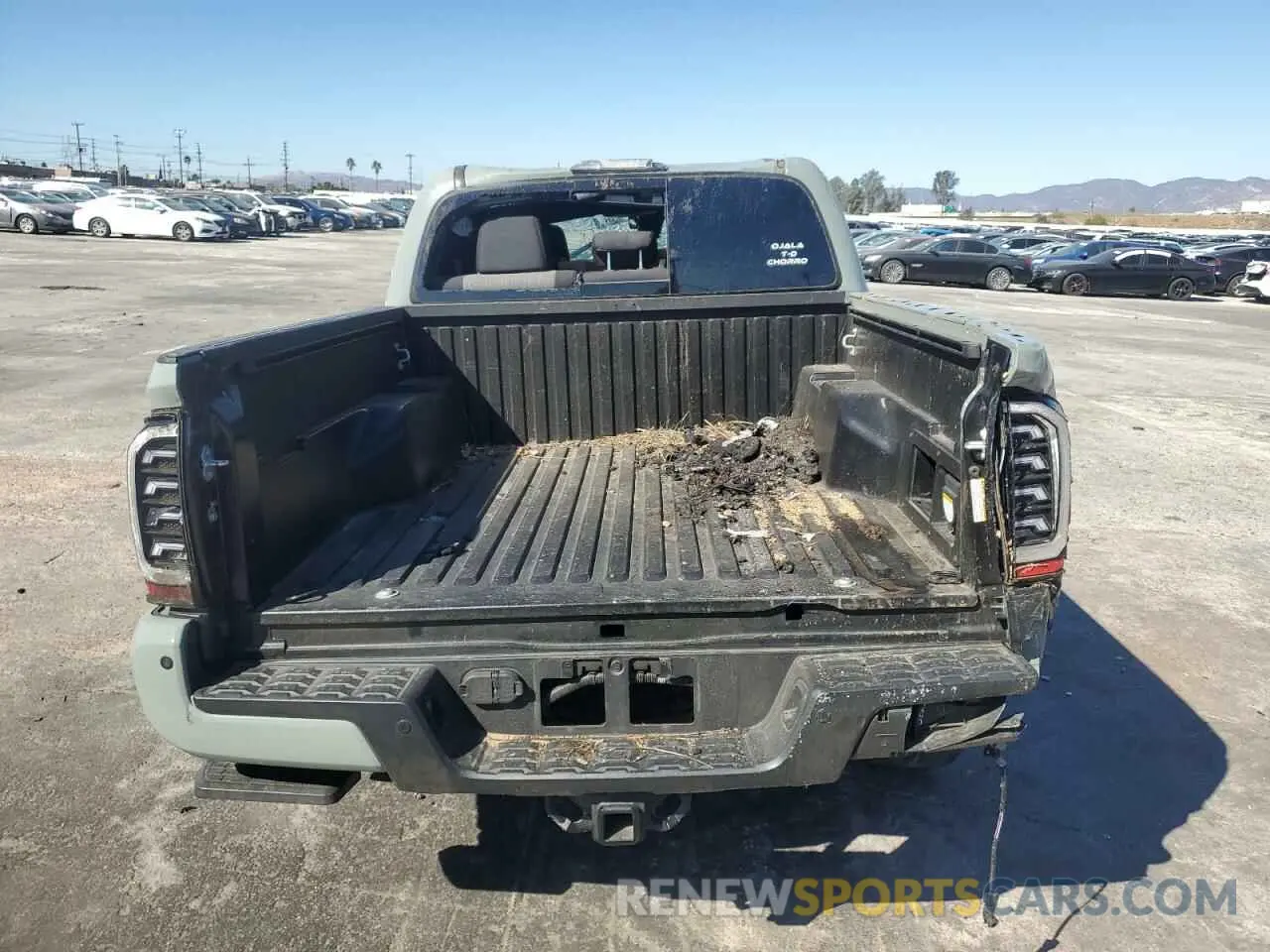 6 fotografías del automóvil dañado 3TYCZ5AN2NT096491 TOYOTA TACOMA 2022