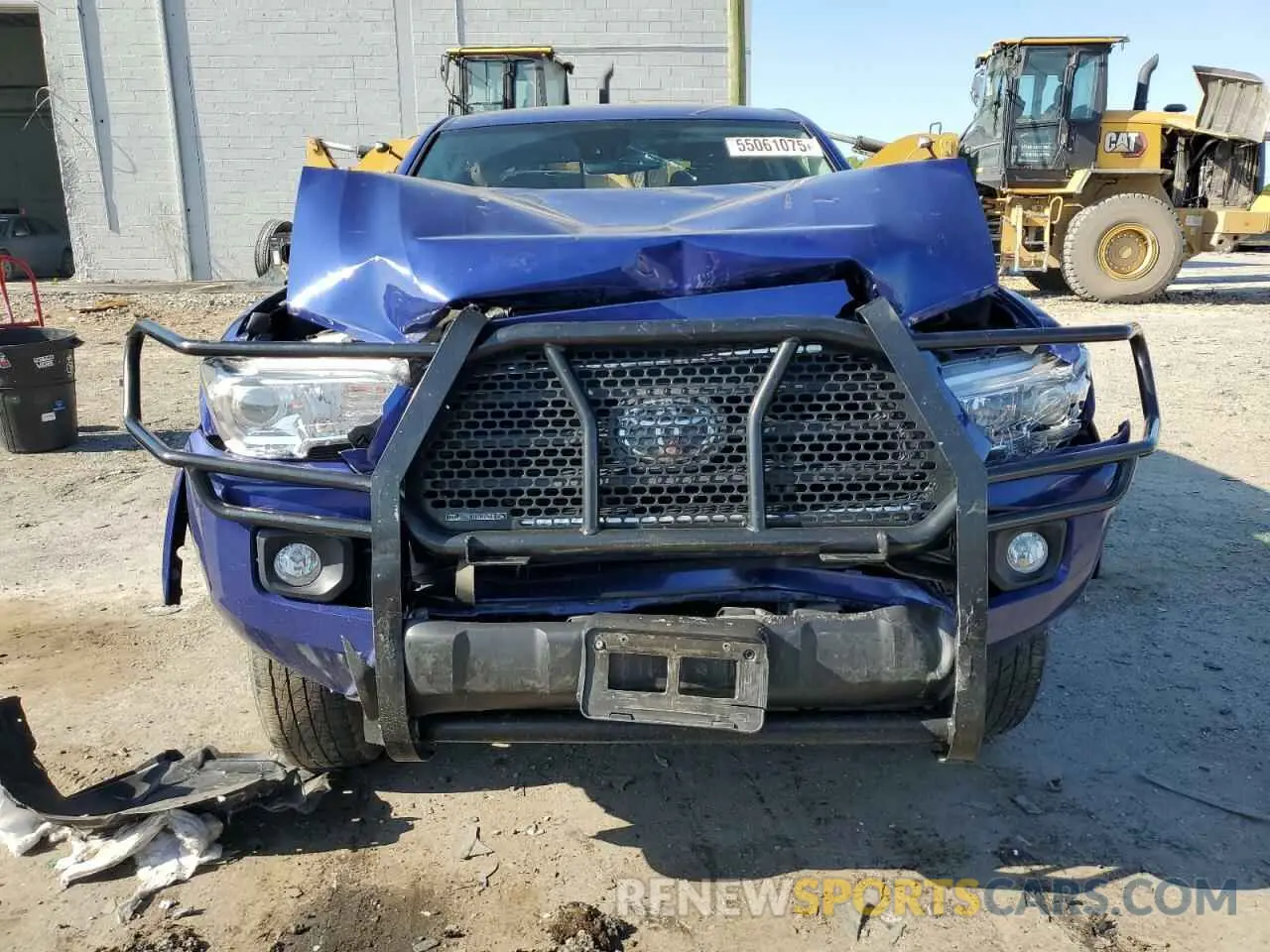 5 fotografías del automóvil dañado 3TYCZ5AN3NT077464 TOYOTA TACOMA 2022