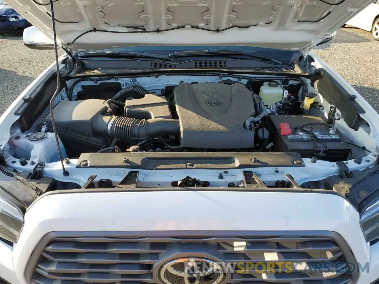 11 fotografías del automóvil dañado 3TYCZ5AN3NT081336 TOYOTA TACOMA 2022