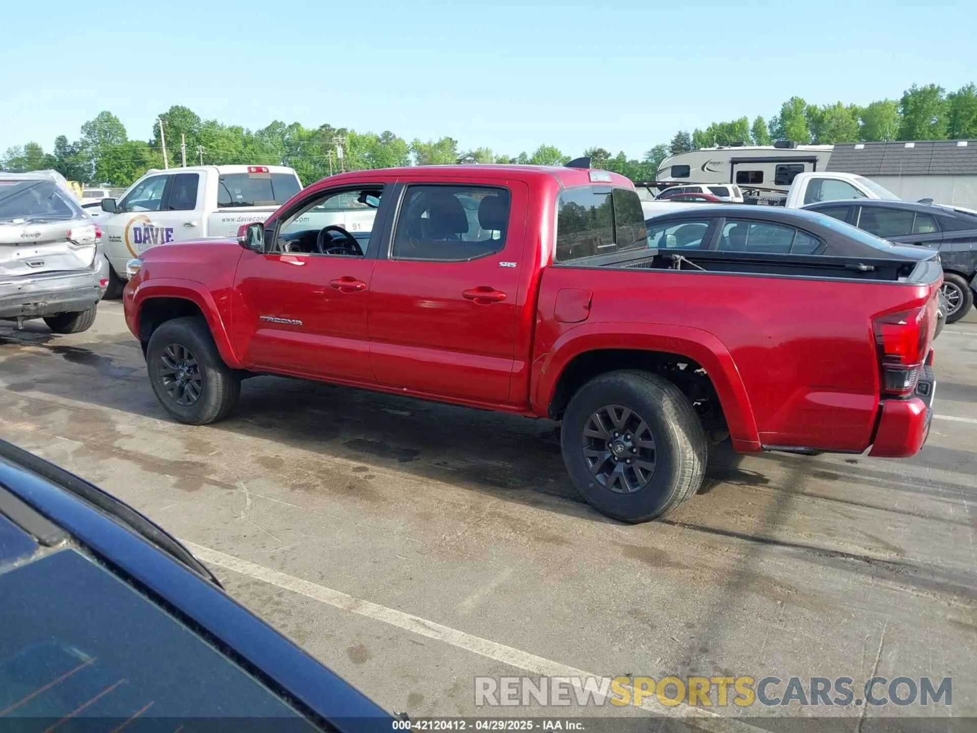 14 fotografías del automóvil dañado 3TYCZ5AN4NT101268 TOYOTA TACOMA 2022