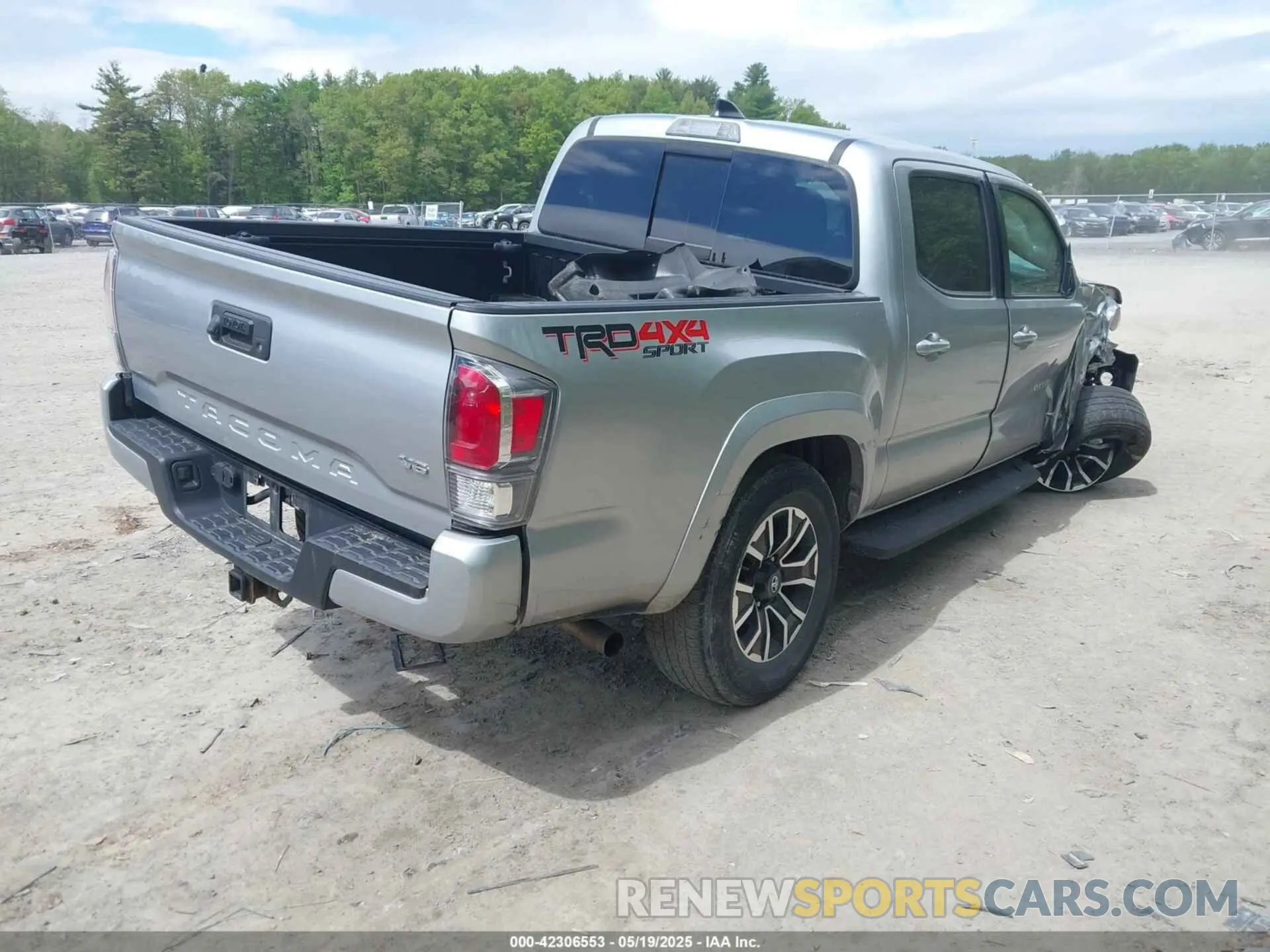 4 fotografías del automóvil dañado 3TYCZ5AN6NT053966 TOYOTA TACOMA 2022