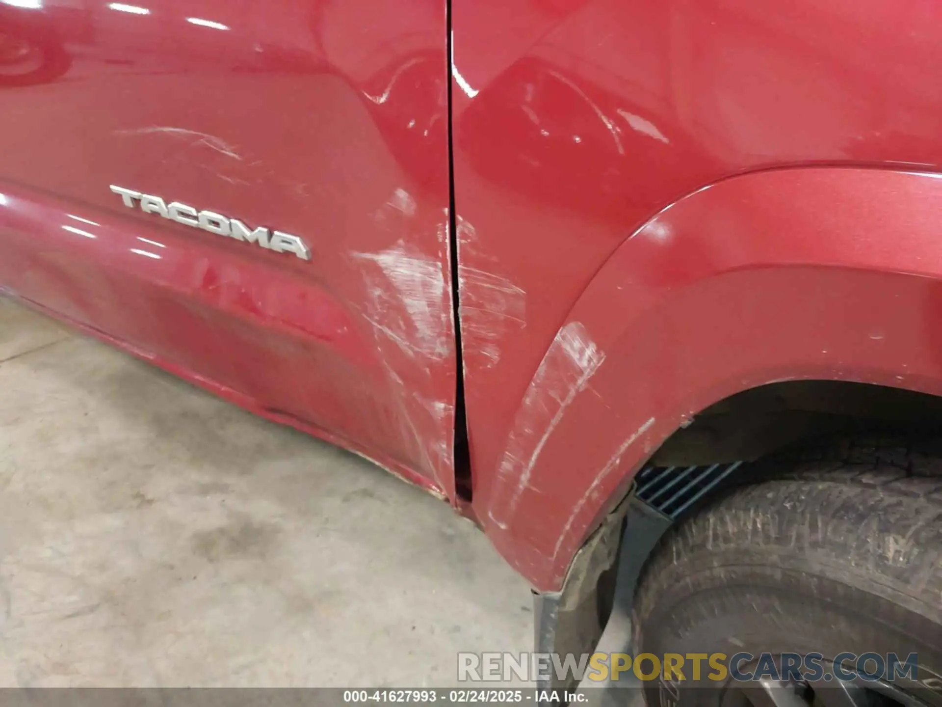 12 fotografías del automóvil dañado 3TYCZ5AN6NT087101 TOYOTA TACOMA 2022