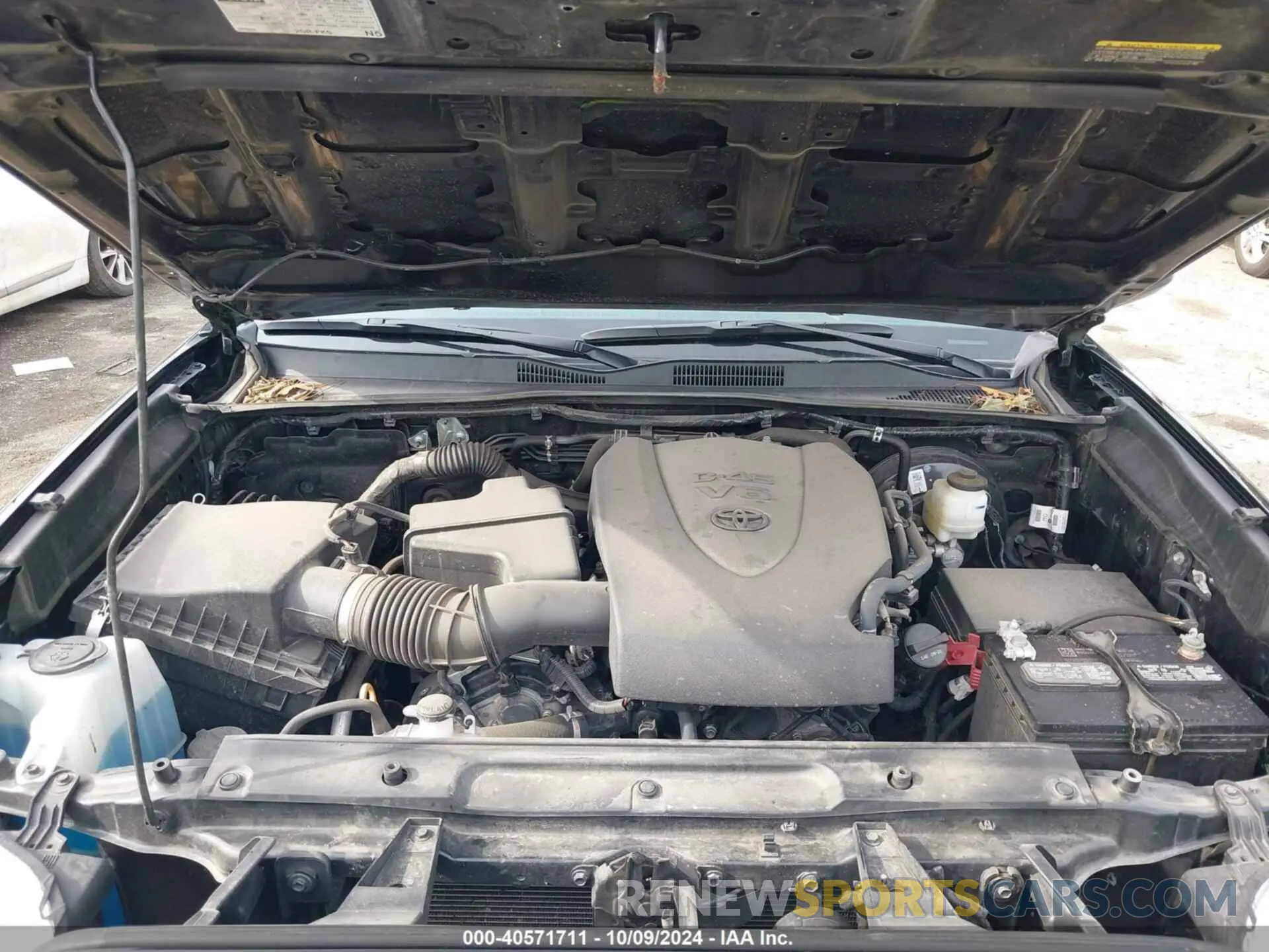 10 fotografías del automóvil dañado 3TYCZ5AN6NT094727 TOYOTA TACOMA 2022