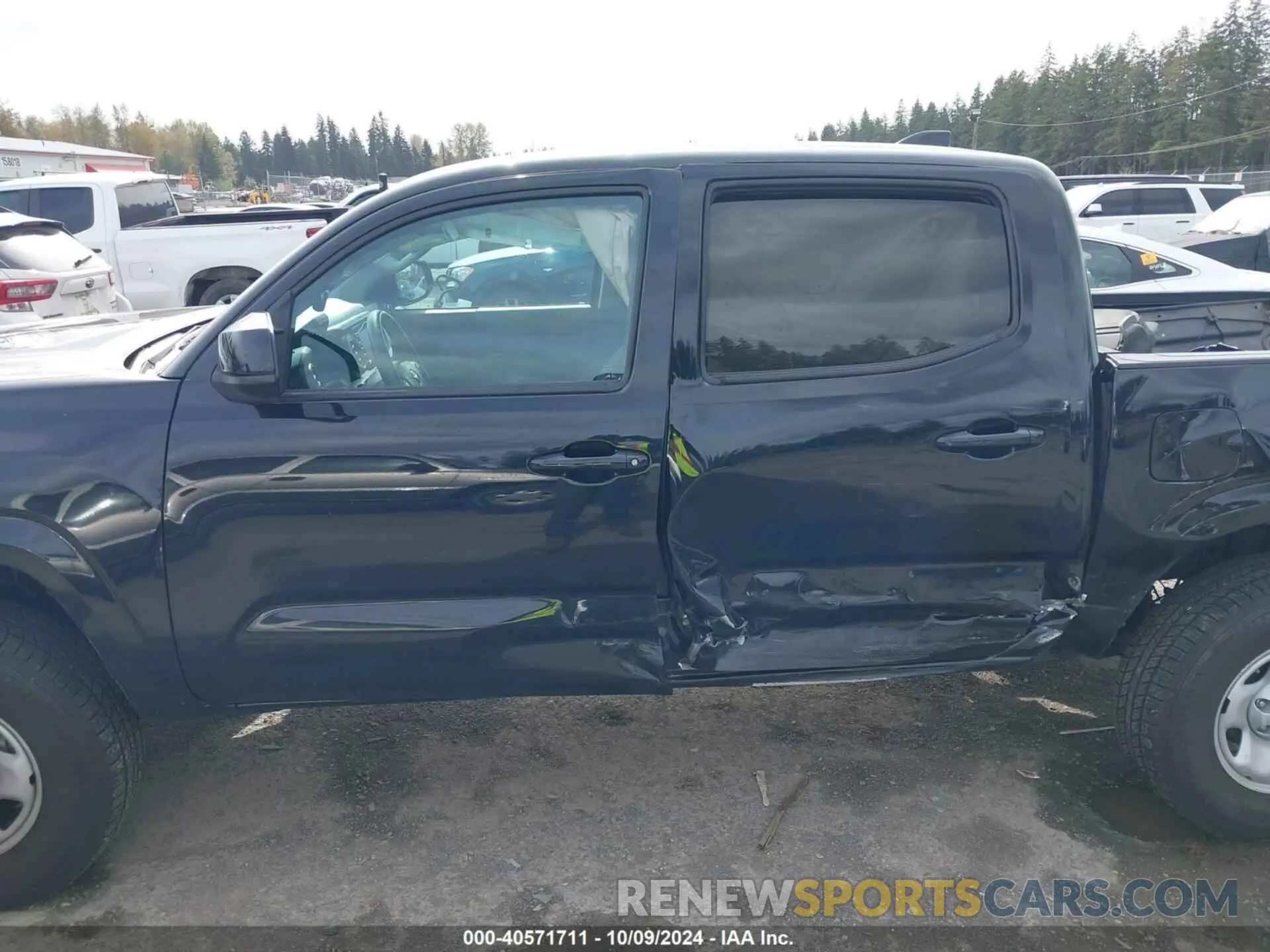 14 fotografías del automóvil dañado 3TYCZ5AN6NT094727 TOYOTA TACOMA 2022
