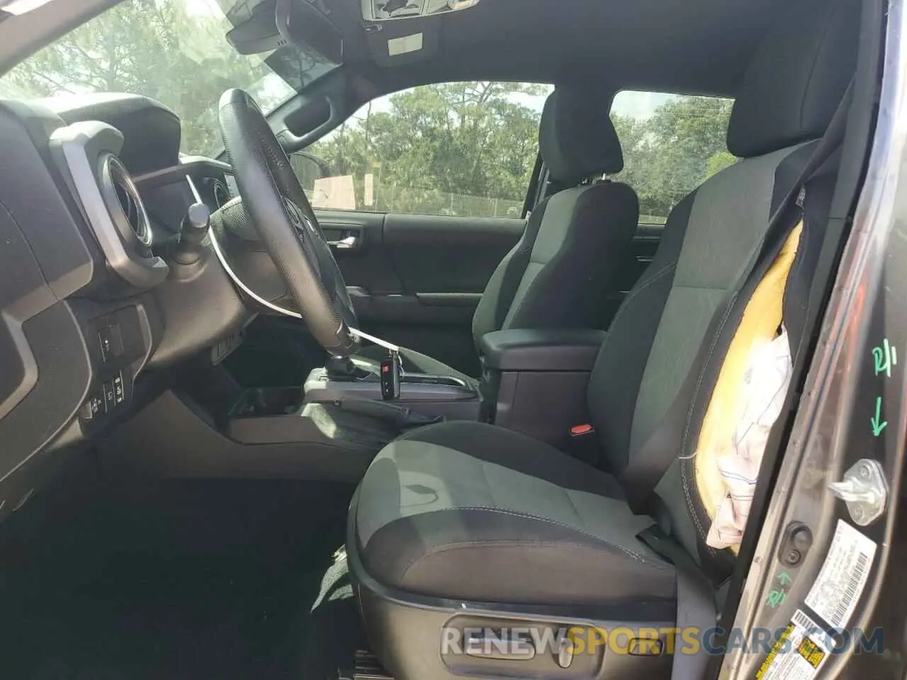 7 fotografías del automóvil dañado 3TYCZ5AN8NT091506 TOYOTA TACOMA 2022