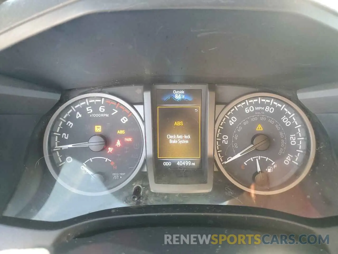 9 fotografías del automóvil dañado 3TYCZ5AN8NT103301 TOYOTA TACOMA 2022