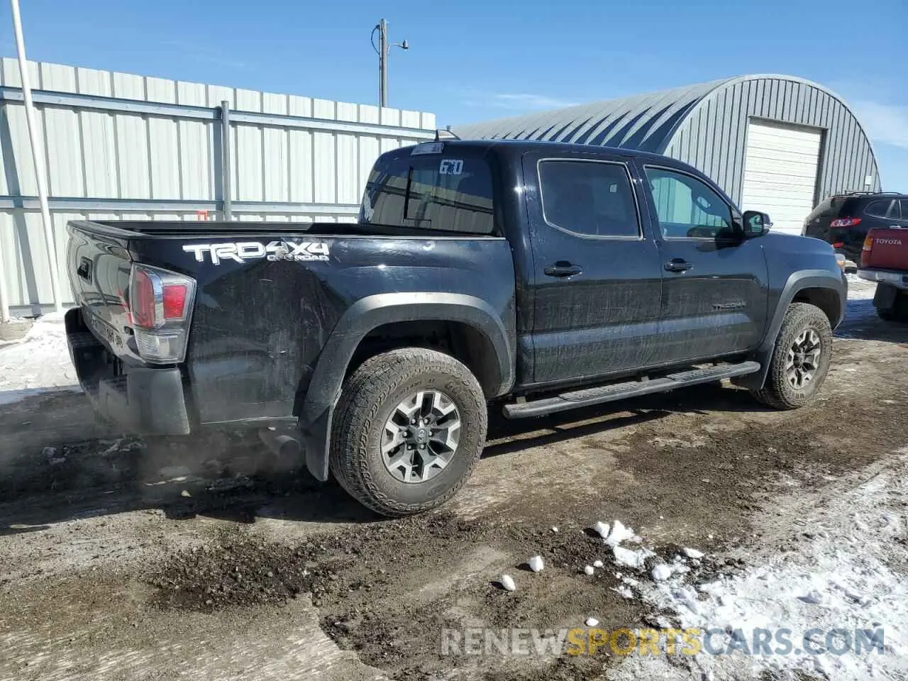 3 fotografías del automóvil dañado 3TYCZ5AN9NT096598 TOYOTA TACOMA 2022