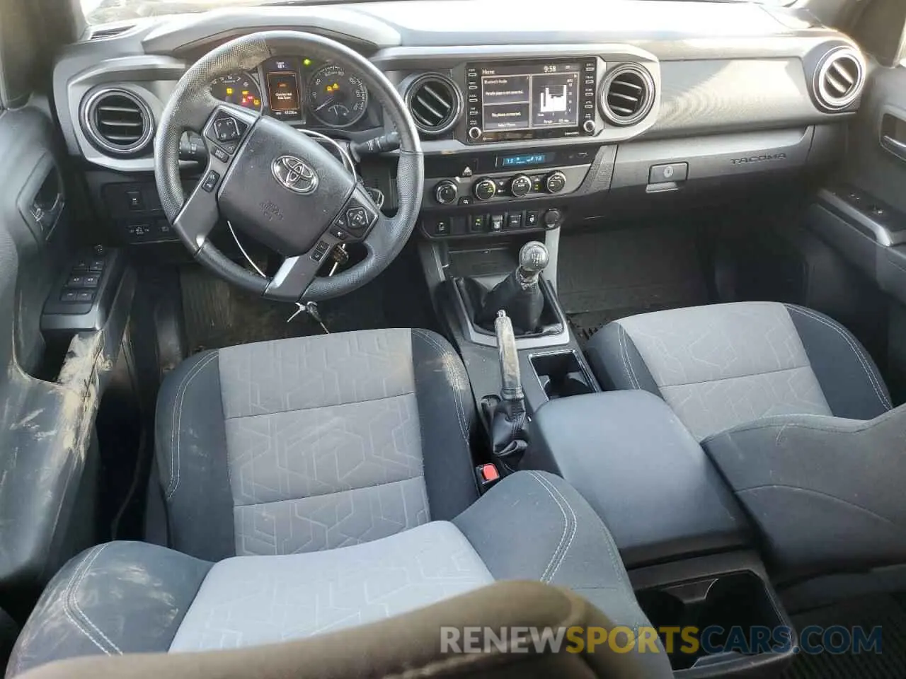 8 fotografías del automóvil dañado 3TYCZ5ANXNT054876 TOYOTA TACOMA 2022